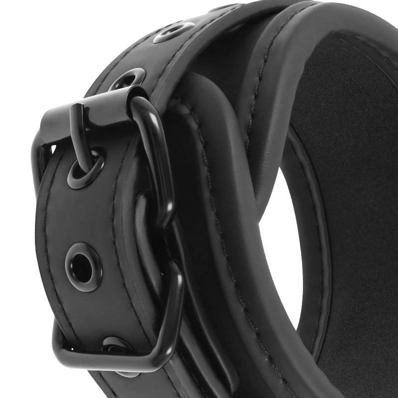 FETISH SUBMISSIVE - COLLAR Y ESPOSAS CUERO VEGANO CON FORRO DE NEOPRENO 7 FETISH SUBMISSIVE - COLLAR Y ESPOSAS CUERO VEGANO CON FORRO DE NEOPRENO - Imagen 7