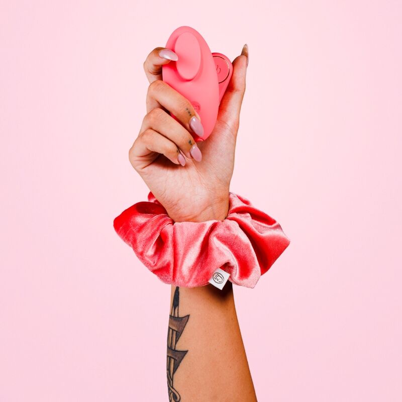 JE JOUE - ILY PANTY VIBE VIBRADOR ÍNTIMO CON CONTROL REMOTO 12 JE JOUE - ILY PANTY VIBE VIBRADOR ÍNTIMO CON CONTROL REMOTO - Imagen 12