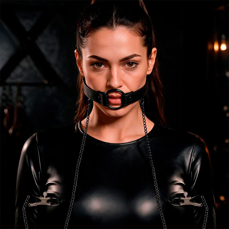FETISH SUBMISSIVE - ANILLA MORDAZA CON PINZAS PARA PEZONES 9 FETISH SUBMISSIVE - ANILLA MORDAZA CON PINZAS PARA PEZONES - Imagen 9