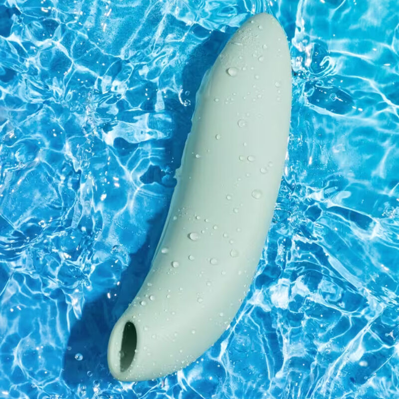 WE-VIBE - MELT 2 ESTIMULADOR CLITORIANO POR ONDAS DE AIRE VERDE SALVIA 9 WE-VIBE - MELT 2 ESTIMULADOR CLITORIANO POR ONDAS DE AIRE VERDE SALVIA - Imagen 9